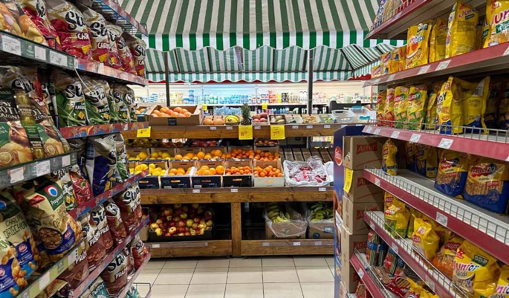 Магазины и супермаркеты